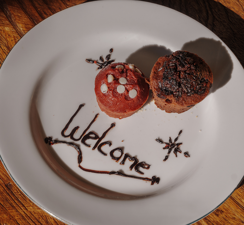 Welcome dessert plate